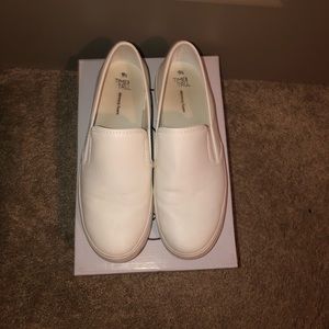 White slip on sneakers